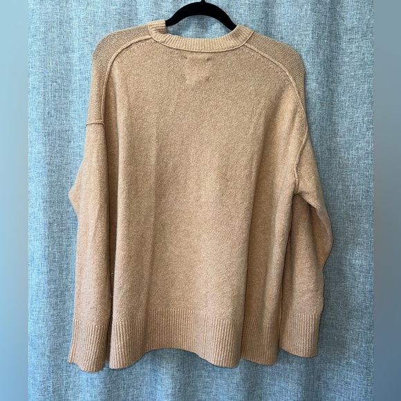 Aerie super soft Sweater Small---RUNS LARGE - Picture 2 of 5